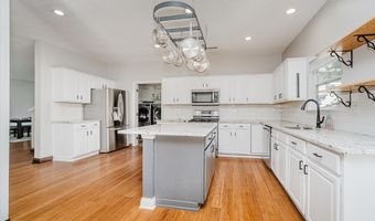 14897 Drayton Dr, Noblesville, IN 46062