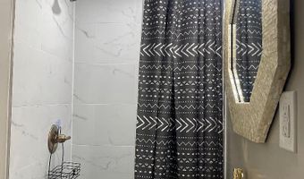 204 ASCOT Pl NE, Washington, DC 20002