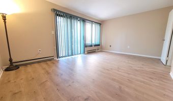 22 Dogwood Ct 22, Cromwell, CT 06416