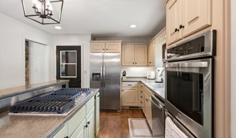 1211 Tellico Ave E, Athens, TN 37303