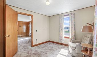 300 Halderman St, Amanda, OH 43102