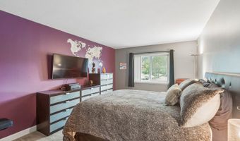 2434 Brandenberry Ct 2A, Arlington Heights, IL 60004
