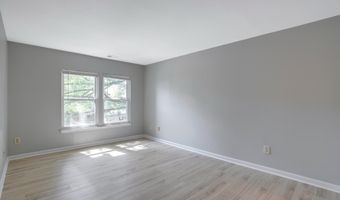 7707 LAFAYETTE FOREST Dr 21, Annandale, VA 22003