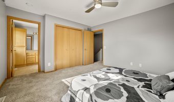 52 Wood Brook Way, Fitchburg, WI 53711
