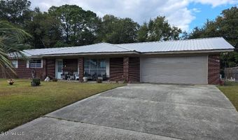 833 Bilglade Dr, Biloxi, MS 39532