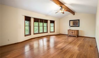 35 Fenchurch Dr, Bella Vista, AR 72715