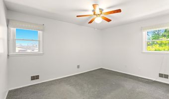 1112 Berkeley Ave, Beachwood, NJ 08722