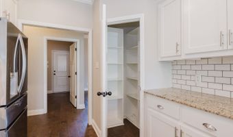 3236 Dapple Gray Rd, Benton, AR 72015