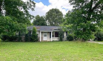 111 SE Rosewood Dr, Albany, GA 31705