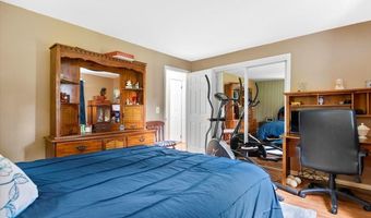 170 Brambley Ln, Bennington, VT 05201