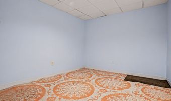 13 Governors Ln, Bethel, CT 06801