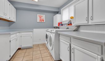 168 Tree Line Dr, Antioch, IL 60002