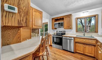 3717 Sea Ray Cv, Aurora, OH 44202