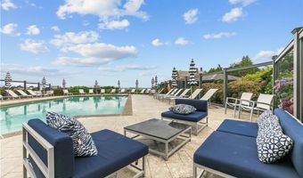 111 Harrison Ave B4, Newport, RI 02840