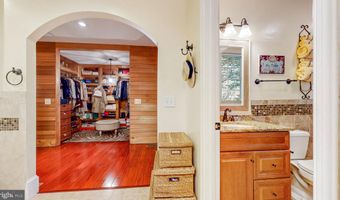 303 S BEDFORD St, Georgetown, DE 19947