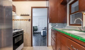 821 N Pauline, Anaheim, CA 92805