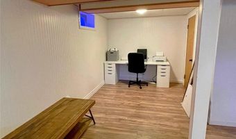 30 Althea Dr, Cranston, RI 02920