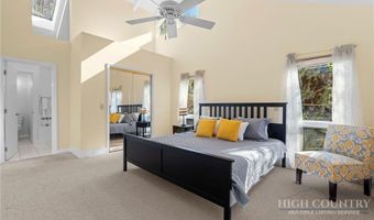 248 Hillcrest Ln, Banner Elk, NC 28604
