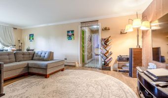 2638 N Windsor Dr 101, Arlington Heights, IL 60004