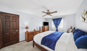 12820 S Blossom Dr, Alsip, IL 60803