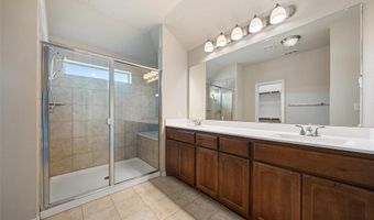 7243 Veal Station Rd, Weatherford, TX 76085