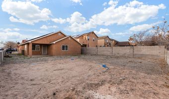 6847 Calle Cielo Ave SW, Albuquerque, NM 87121