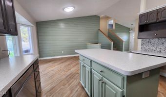 2630 Henry St, Bismarck, ND 58503