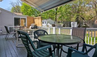 35 Boyd Ave, East Providence, RI 02914
