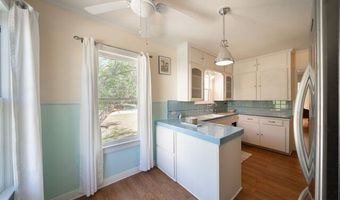 128 E Elmview Pl, Alamo Heights, TX 78209