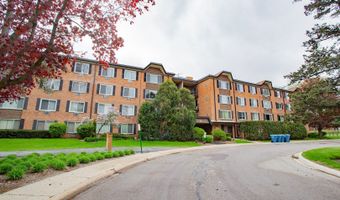 1217 S Old Wilke Rd 201, Arlington Heights, IL 60005