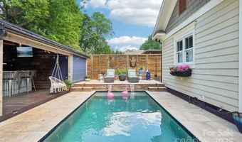 1701 Dearmon Dr, Charlotte, NC 28205