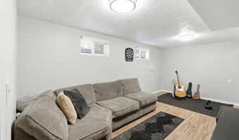 935 E 900 N, Bountiful, UT 84010