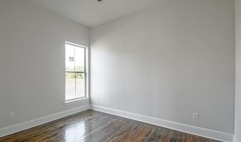 633 COUGAR Dr, Arabi, LA 70032