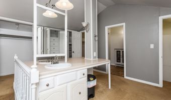 1624 LAKESHORE Dr, Anniston, AL 36207