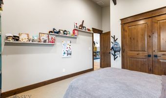 200 Miller Point Pl, Belgrade, MT 59714