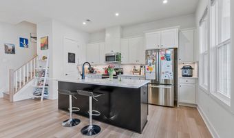 41912 HOGAN FOREST Ter, Aldie, VA 20105
