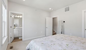 7277 NITTANY Ln, Alexandria, VA 22306