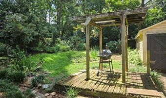 2431 Woodland Cir, Atlanta, GA 30344