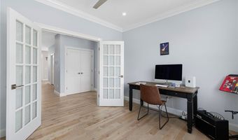 1046 Ocean Rd, Narragansett, RI 02882