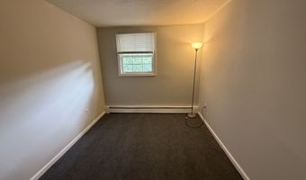 7 School St, Burlington, CT 06013