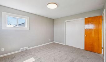 682 Budlong St, Adrian, MI 49221