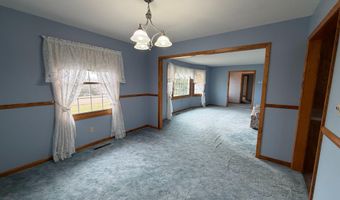 820 Skyline Dr, Bassett, NE 68714