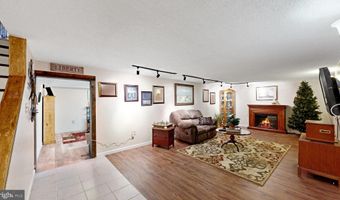 100 BROOKFIELD Dr, Dover, DE 19901