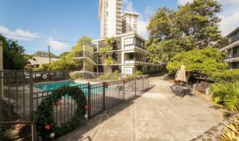 1630 Makiki St B301, Honolulu, HI 96822