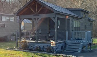 121 Lazy Bear Trl, Andrews, NC 28901