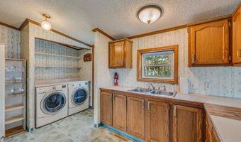 2882 School Rd, Alger, MI 48610