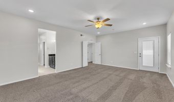 920 Texas Madrone Dr, Socorro, TX 79927
