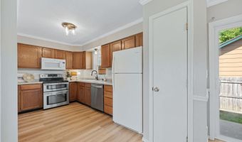 511 Edgewood Ave, Augusta, KS 67010