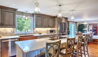 96 Windsong Rd, Cumberland, RI 02864