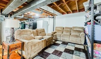 8634 Allen Rd, Allen Park, MI 48101